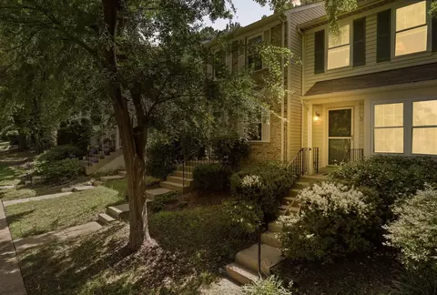 5680 White Dove Ln #NA, Clifton, VA 20124