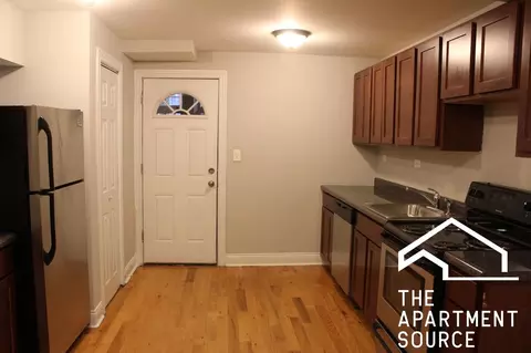 1115 W Oakdale Ave #GDN, Chicago, IL 60657
