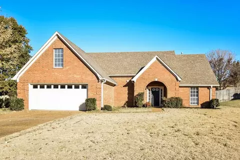 2102 Heather Rdg, Southaven, MS 38672