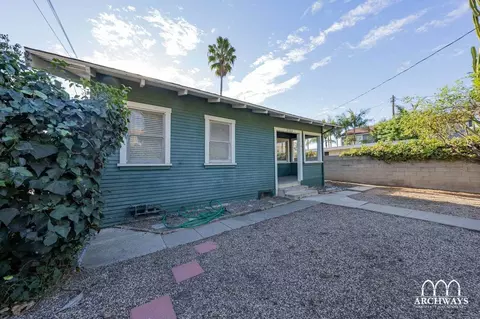 2320 Virginia Ave, Santa Monica, CA 90404