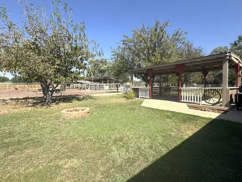 2724 W Warner Rd, Chandler, AZ 85224