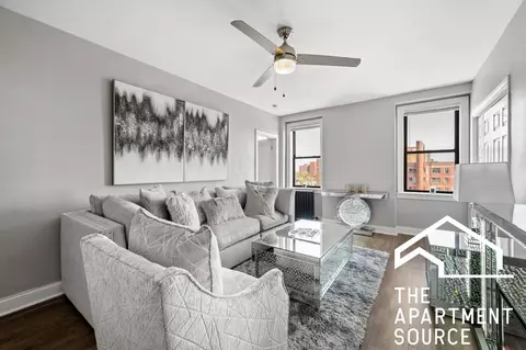 7000 S South Shore Dr #703, Chicago, IL 60649