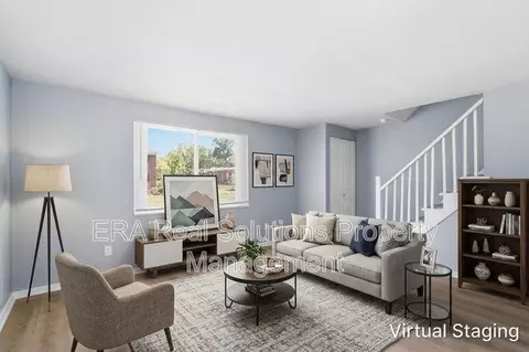 1622 Smith Rd, Columbus, OH 43207