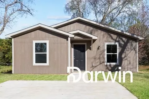 524 E Texas St, Denison, TX 75021