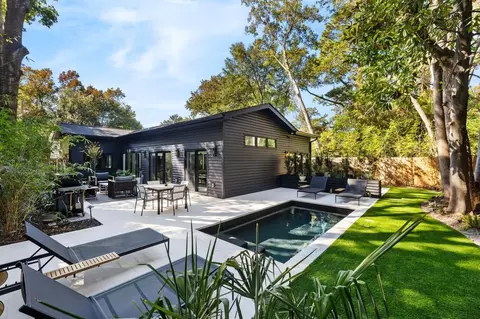 706 York St, Mount Pleasant, SC 29464