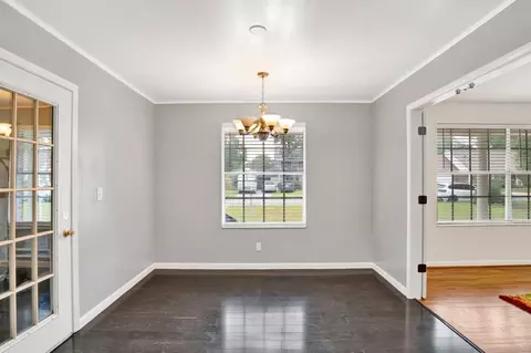 8261 Excelsior Dr, Ferry Pass, FL 32514