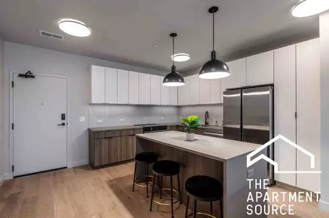 1706 Sherman Ave #305, Evanston, IL 60201