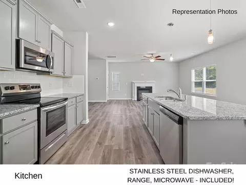 6218 Balham Ct, Charlotte, NC 28215