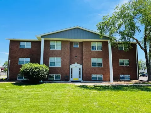 3004 S 4th St, Springfield, IL 62703