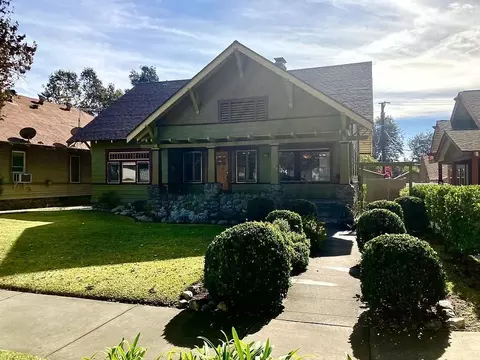 240 E Palm Ave, Monrovia, CA 91016