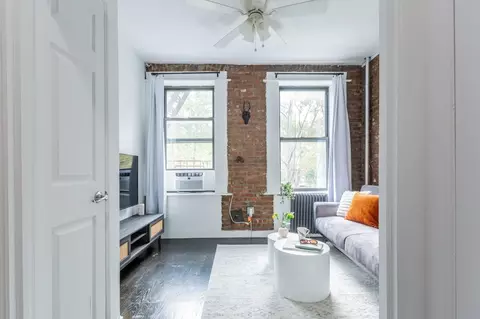 Forsyth St, New York, NY 10002