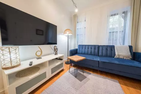 e 75th st, New York, NY 10021