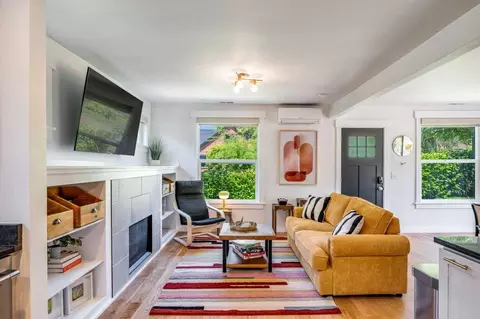 29 Th Ave NW #1035882P, Seattle, WA 98117