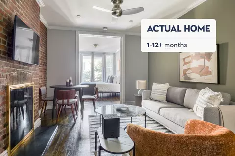 102 E 7th St #954, New York, NY 10009