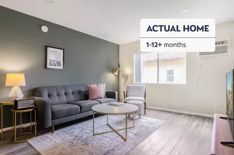 2039 N Las Palmas Ave #117, Los Angeles, CA 90068