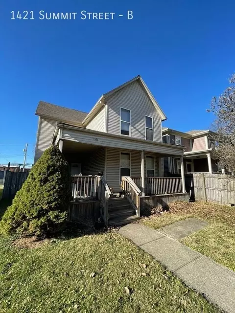 1421 Summit St #B, Columbus, OH 43201