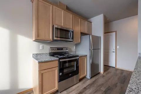 407 S Kansas Loop, East Wenatchee, WA 98802