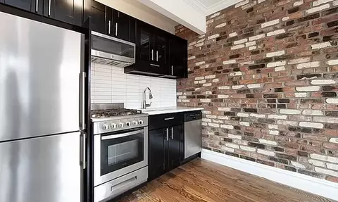 396 E 12th St #8, New York, NY 10003