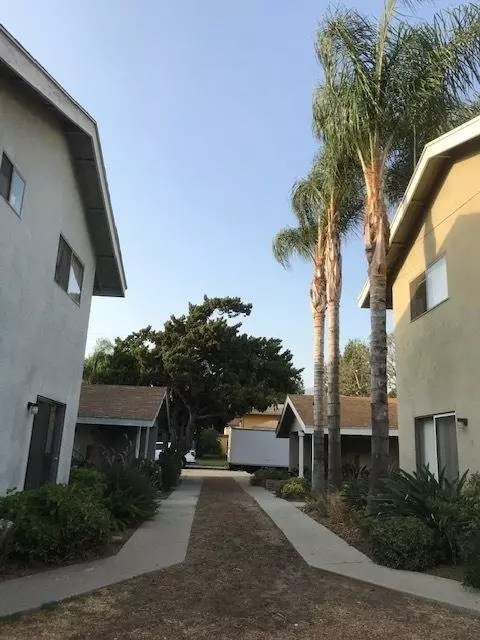 2018 Evergreen St, La Verne, CA 91750