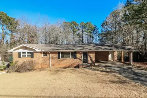 3711 W County Line Rd, Douglasville, GA 30135