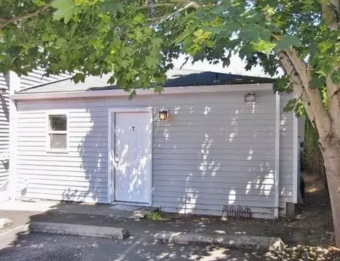 2891 SE Division St #7, Portland, OR 97202
