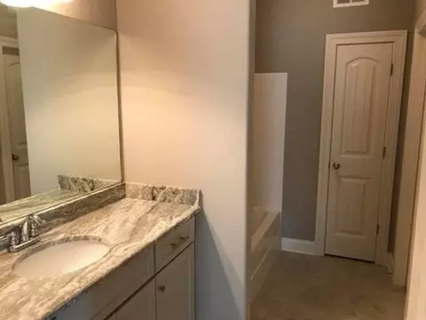 500 Fifer Cir #61, Oxford, MS 38655