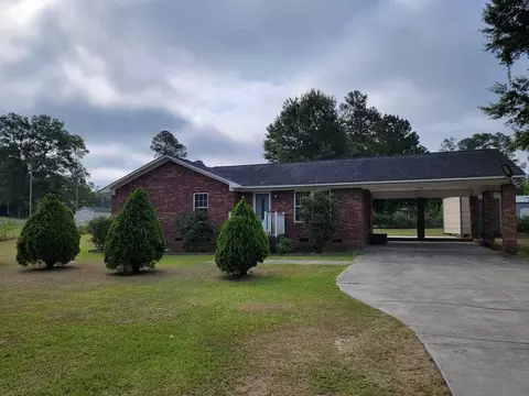 2072 Hillcrest Ave, Orangeburg, SC 29118
