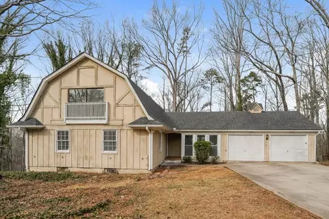 963 Asborough Ct, Lithonia, GA 30058