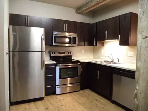 13 1st Ave SW #503, Minot, ND 58701