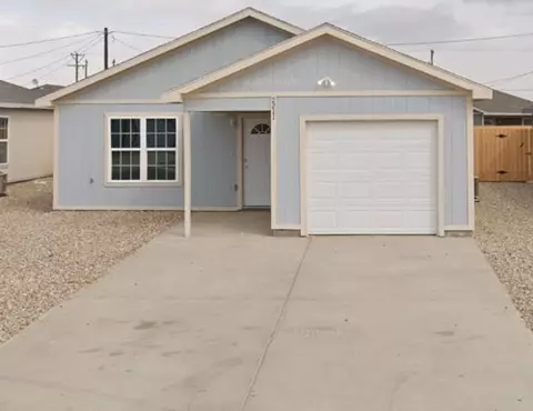 2211 E Main St, Lubbock, TX 79403