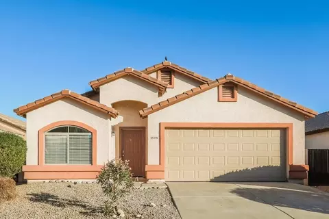 3756 W Yellow Peak Dr, San Tan Valley, AZ 85142