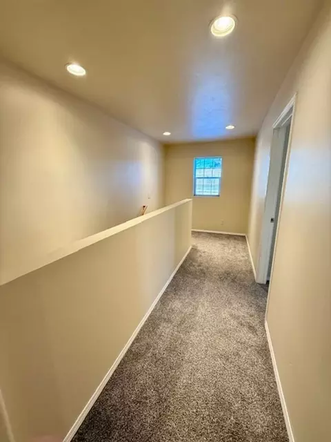 1306 W Babcock St, Bozeman, MT 59715