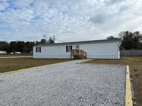 1012 10th St, Midway Park, NC 28544