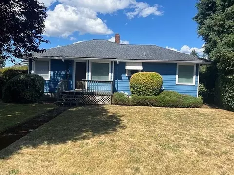 1903 5th St, Marysville, WA 98270