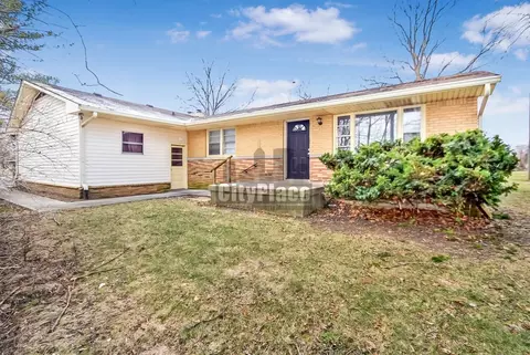 9162 E 17th St, Indianapolis, IN 46229