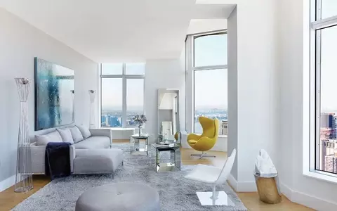 8 Spruce St #74H, New York, NY 10038