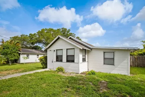 4489 58th Ave N, Lealman, FL 33714