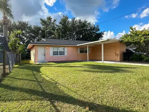 5314 Kempston Dr, Orlando, FL 32812