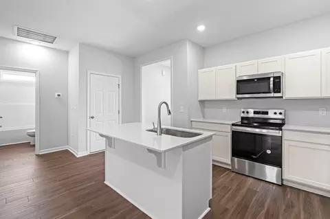 162 Sandstone St, Smithfield, NC 27577