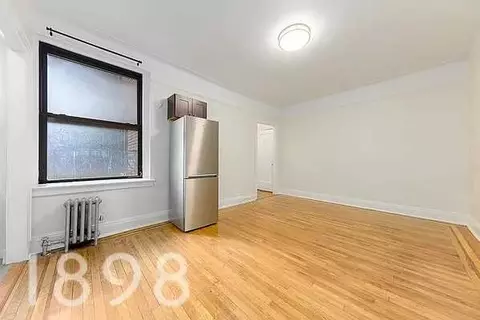 35-16 34th St #3A, New York, NY 11106