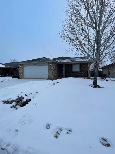 7220 18th St, Greeley, CO 80634