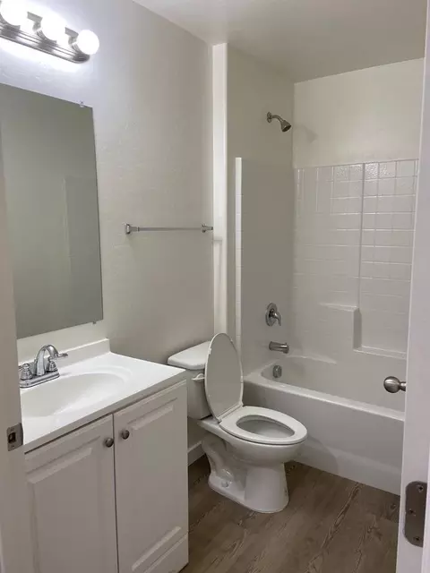 501 E 9th Ave #B, Apache Junction, AZ 85119 photo 6