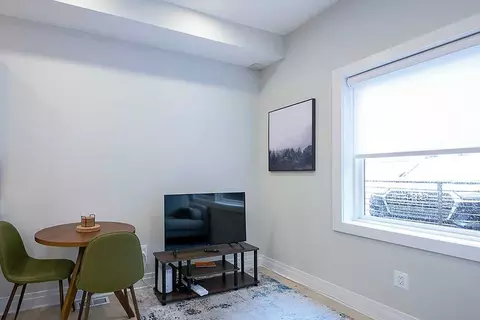 Ontario Pl Nw, Washington, DC 20009