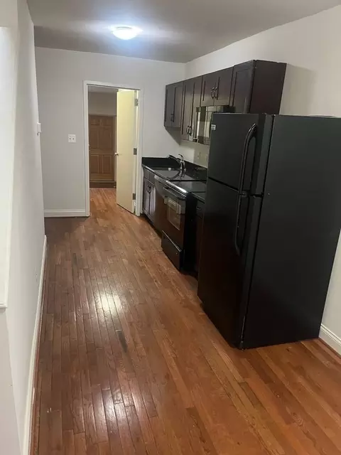 437 Pitman Pl, Baltimore, MD 21202