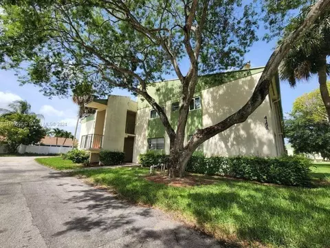 4156 NW 90th Ave #201, Coral Springs, FL 33065