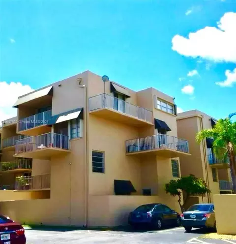 10801 SW 109th Ct #D201, Miami, FL 33176