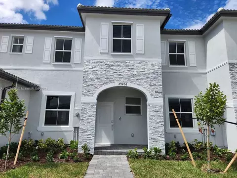 29206 SW 163rd Ct, Homestead, FL 33033