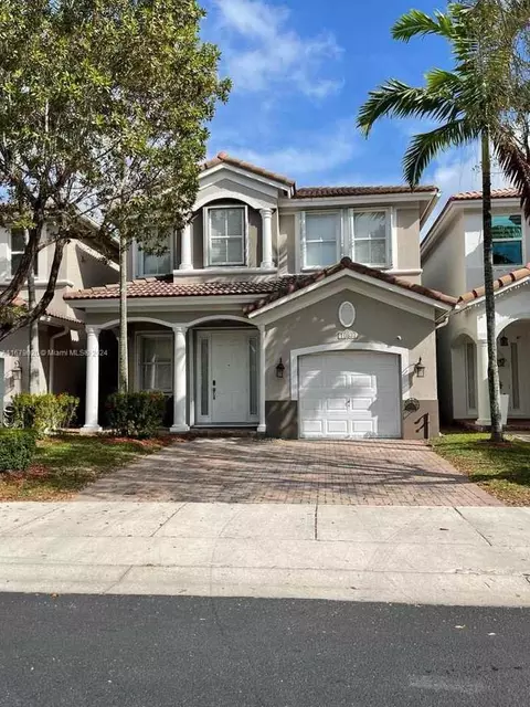 10837 NW 85th Ter, Doral, FL 33178