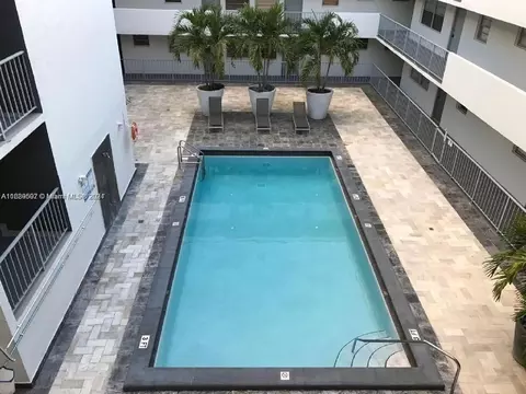 1610 Lenox Ave #511, Miami Beach, FL 33139