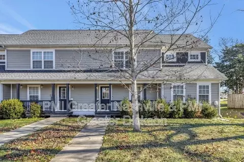 2543 Summit Ct, Murfreesboro, TN 37130